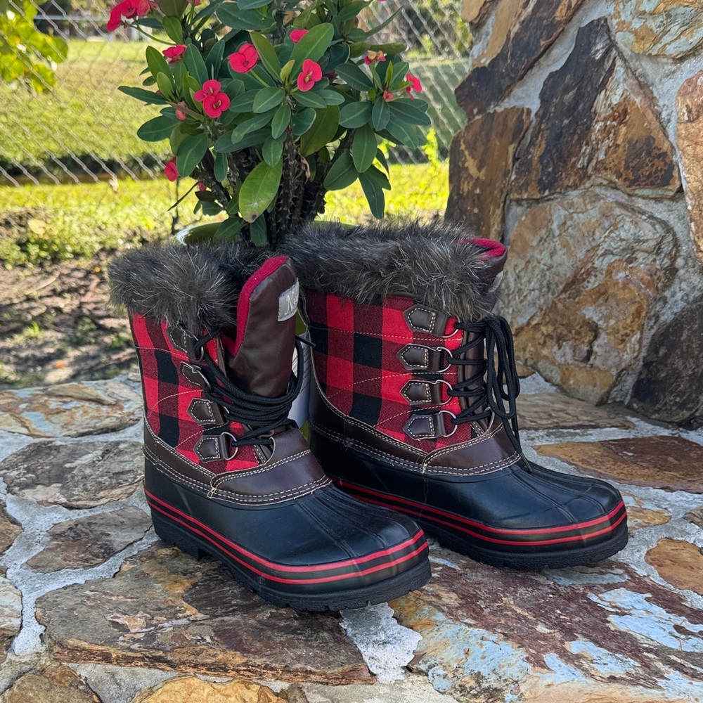 Natural Refections Buffalo Plaid Winter Boots with Faux Fur